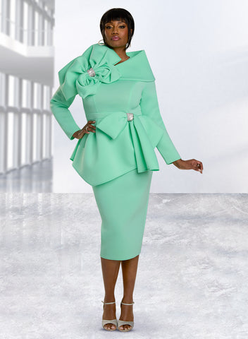 Donna Vinci 12138 green skirt suit